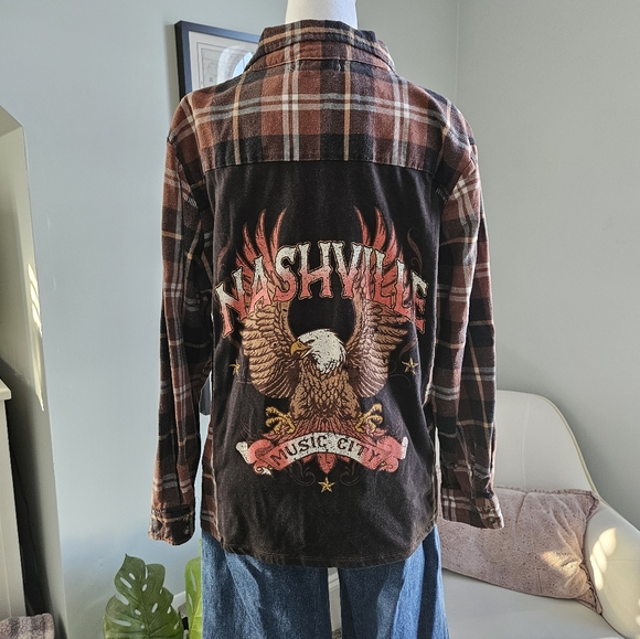Altar'd State Nashville Flannel Size S - Picture 3 of 5
